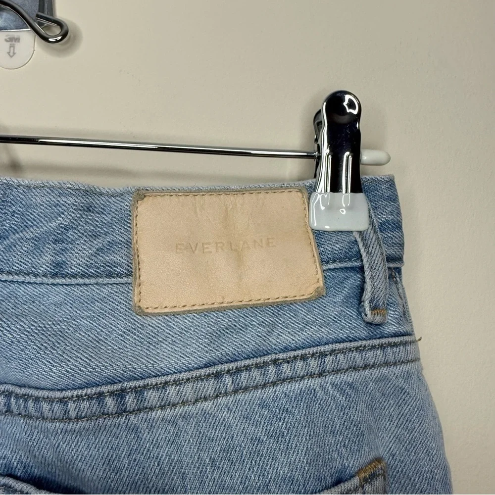 EVERLANE The 90s Cheeky Light Wash Straight Leg 100% Organic Cotton Jeans